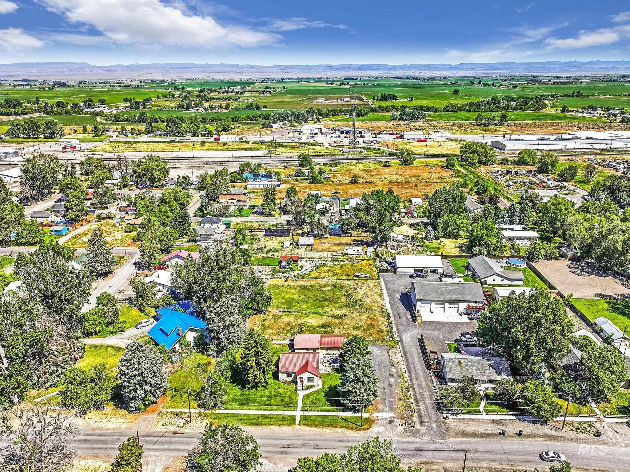 738 3rd Avenue East Gooding, ID 83330 - Photo 33 of 43