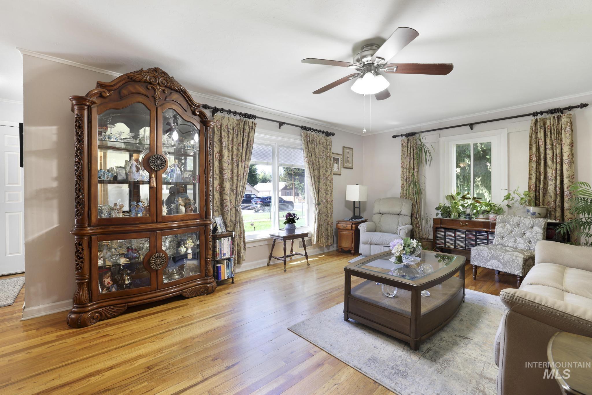 738 3rd Avenue East Gooding, ID 83330 - Photo 9 of 43