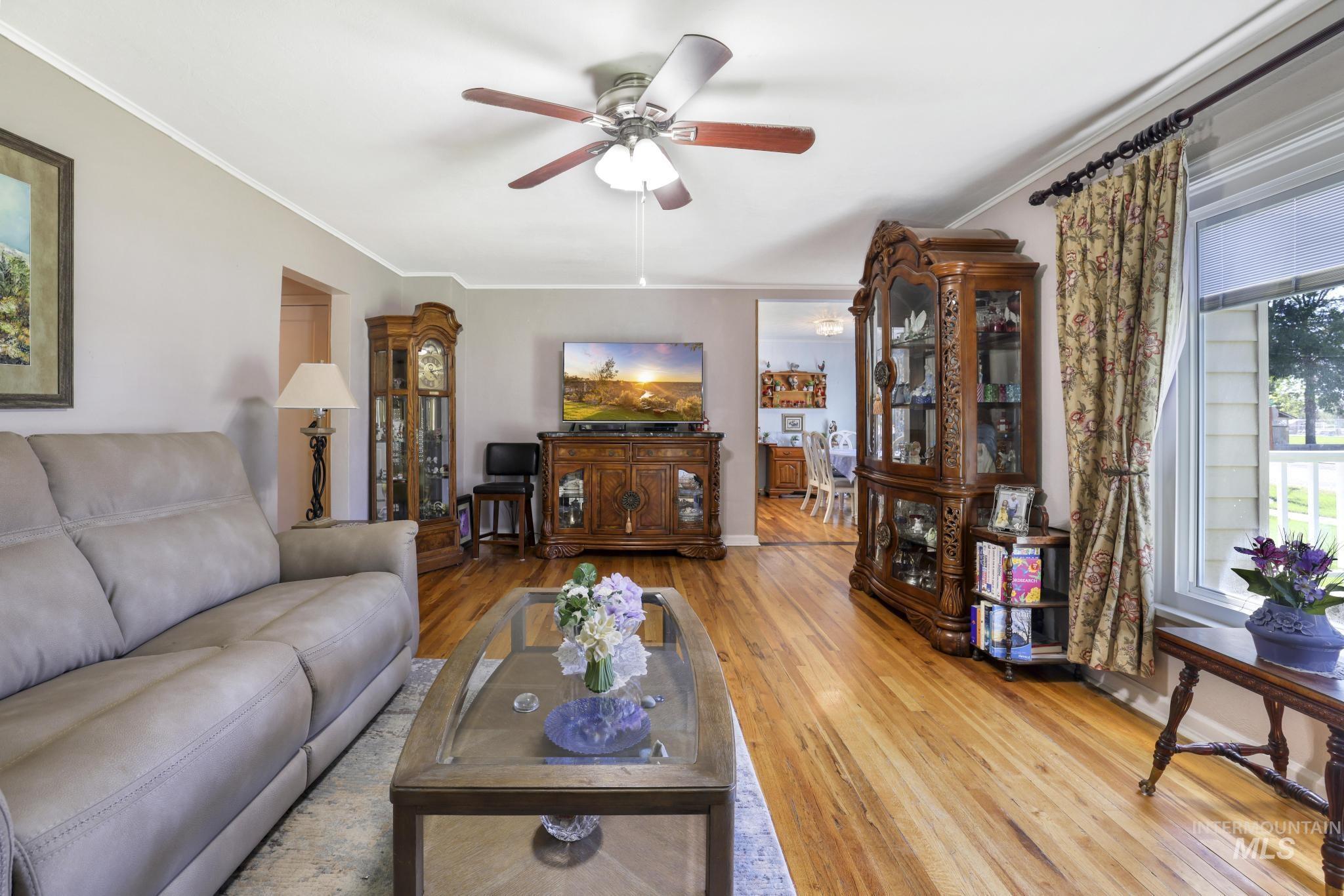 738 3rd Avenue East Gooding, ID 83330 - Photo 10 of 43