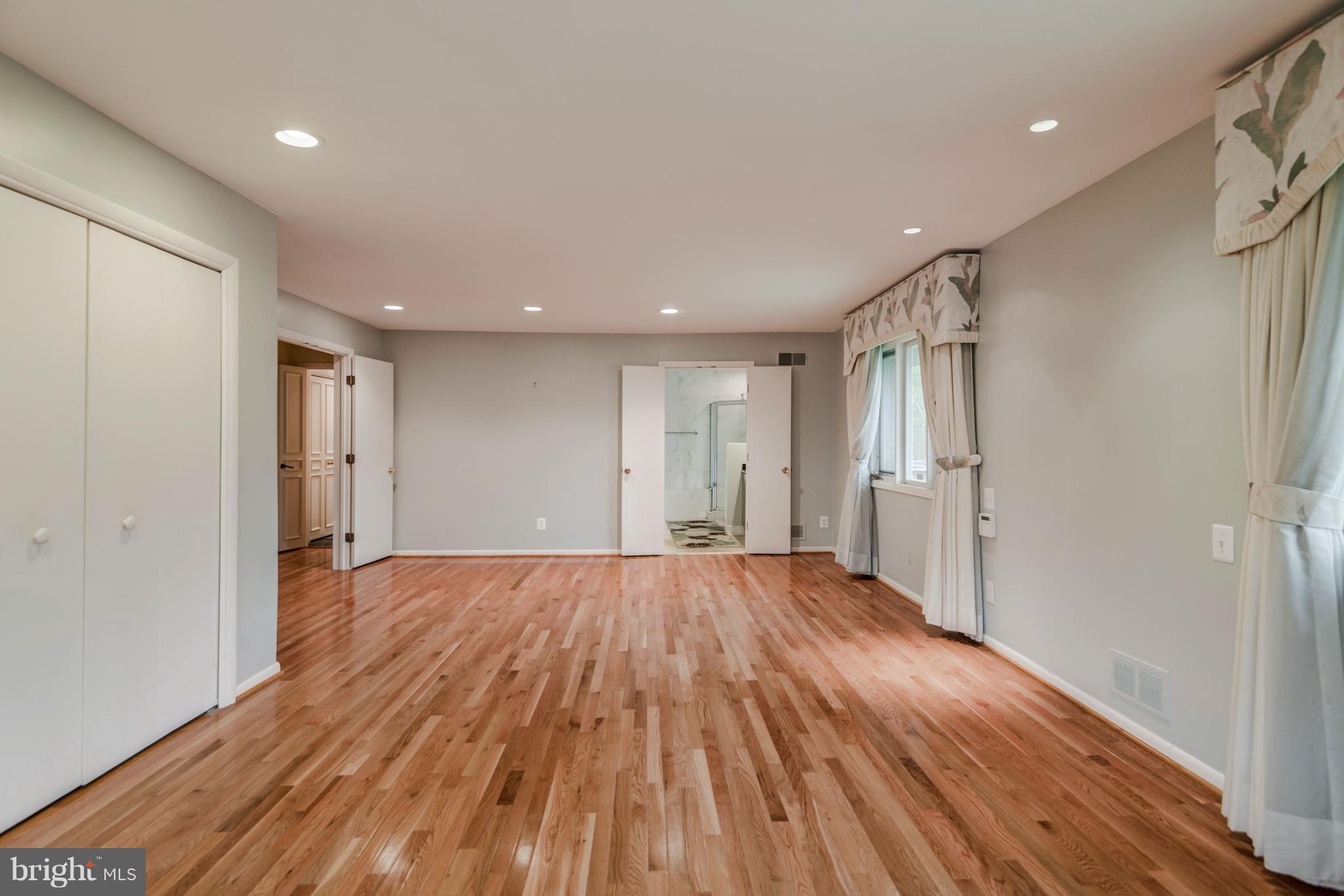7017 Nevis Road Bethesda, MD 20817 - Photo 18 of 30 Bedroom (Master)