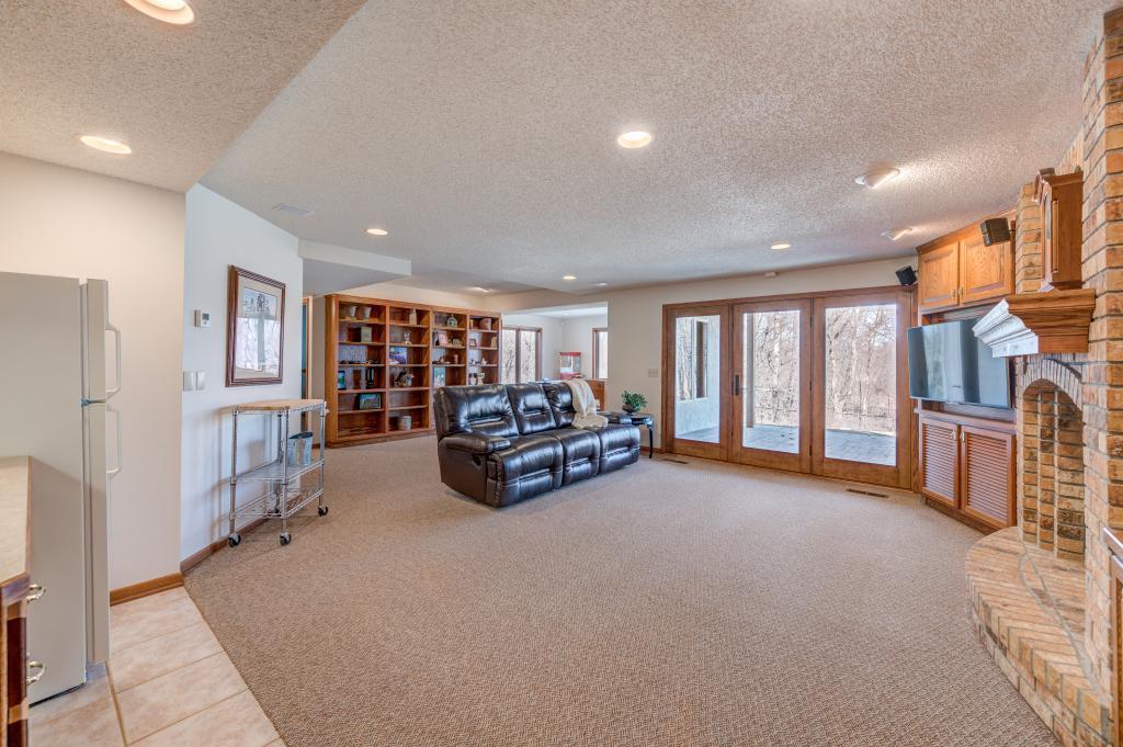 5990 Ridge Creek Road Shoreview, MN 55126 - Photo 24 of 40 Gallery Image 24