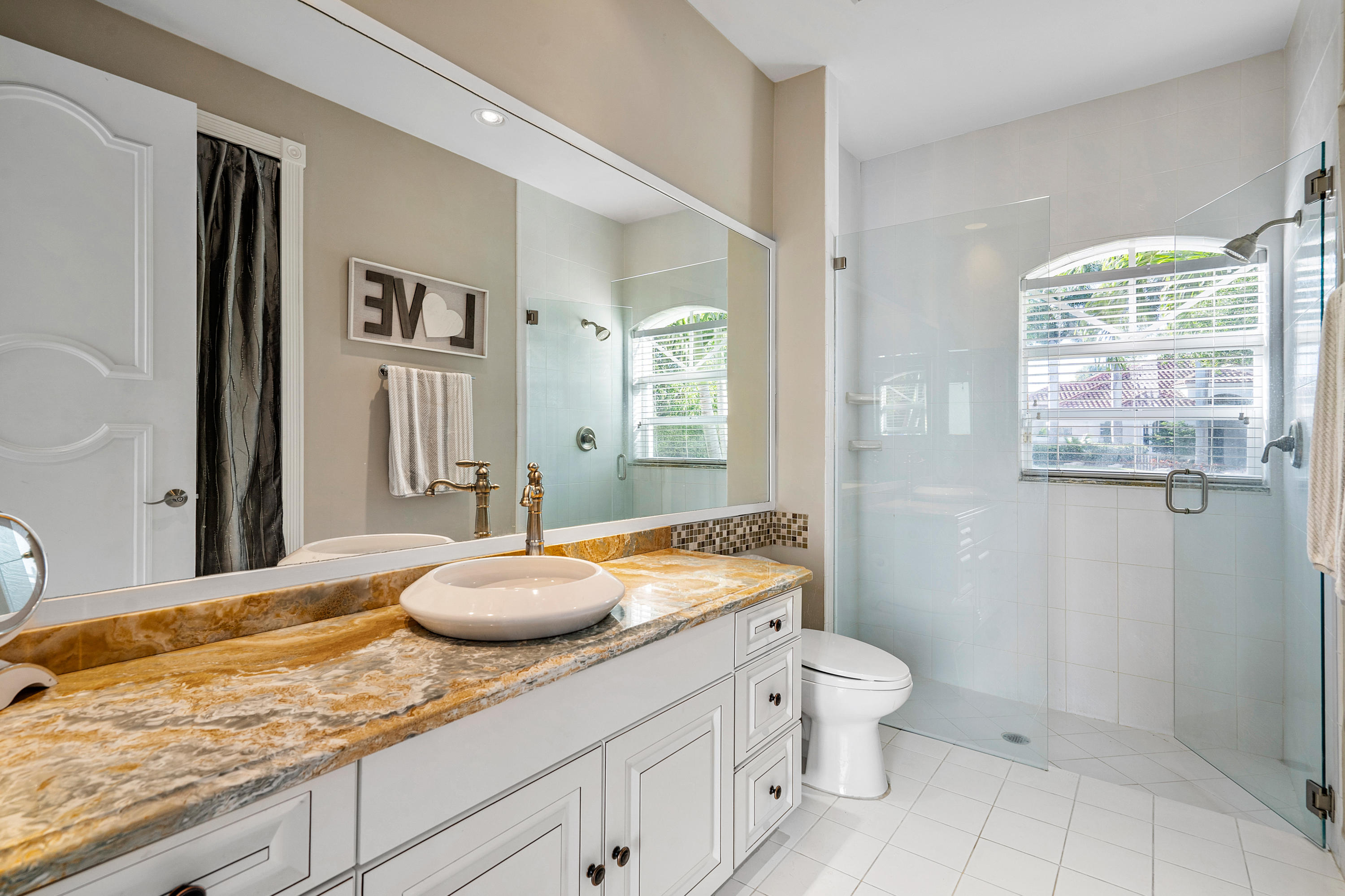 6582 Northwest 33rd Avenue Boca Raton, FL 33496 - Photo 30 of 42 Cottage Bath