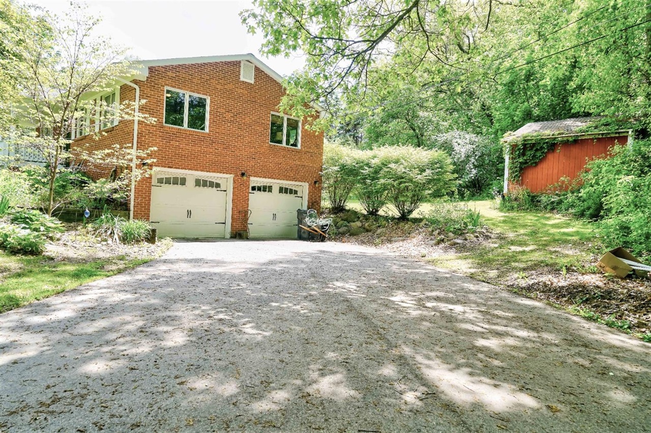 8235 North Territorial Road Dexter, MI 48130 - Photo 8 of 59