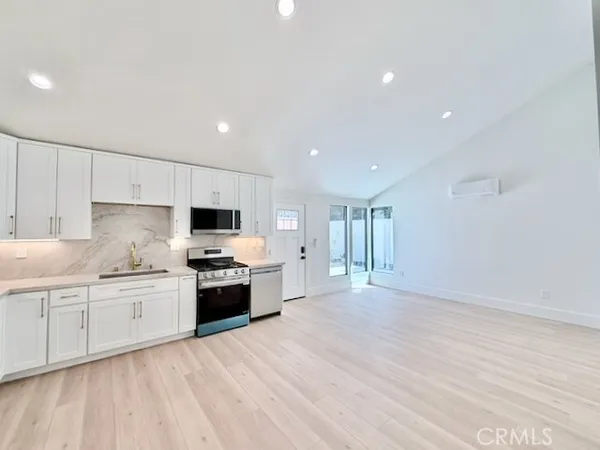 $3,800 | 3146 Bray Lane, Costa Mesa, CA 92626