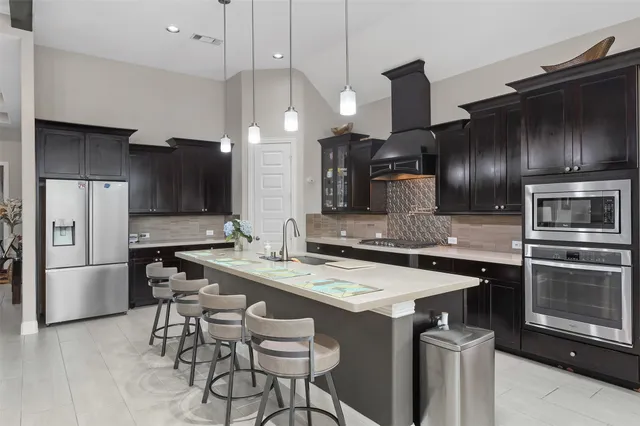 $3,400 | 12515 Cumberland Drive, La Marque, TX 77568