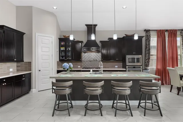 $3,400 | 12515 Cumberland Drive, La Marque, TX 77568