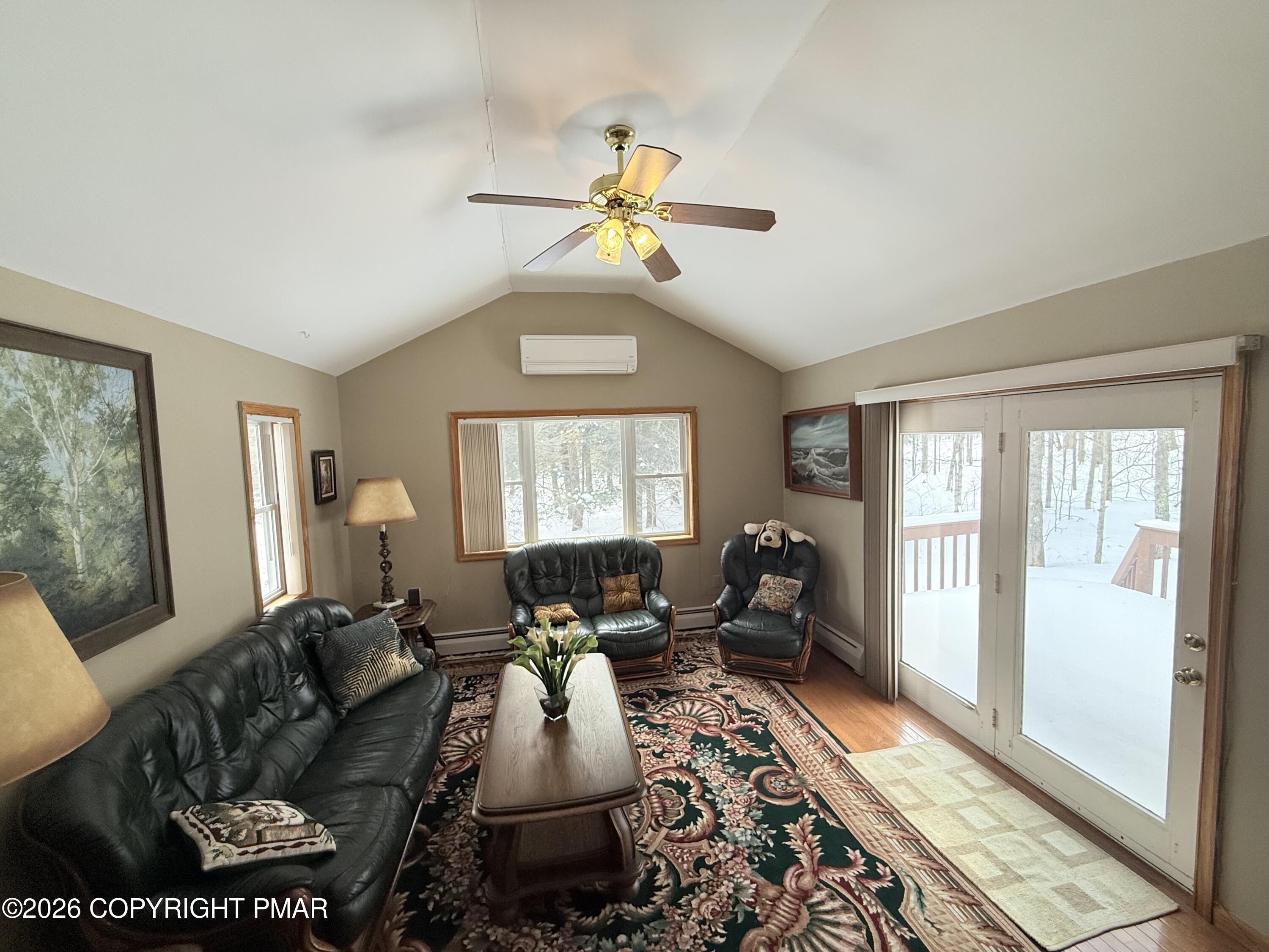 98 Bender Road Gouldsboro, PA 18424 - Photo 9 of 27 IMG_1885