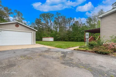 $209,000 | 5710 North Lakeshore Drive, Shreveport, LA 71107