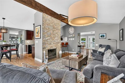 $535,000 | 13203 Dartagnan Court, St. Louis, MO 63141