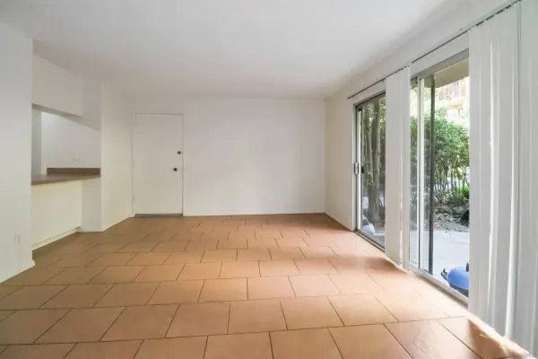 $1,900 | 5700 Baltimore Drive, Unit 187, La Mesa, CA 91942
