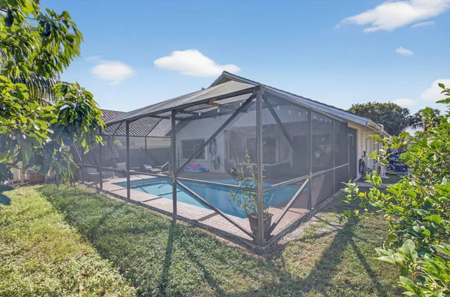 $5,250 | 190 Temple Avenue, Boynton Beach, FL 33436