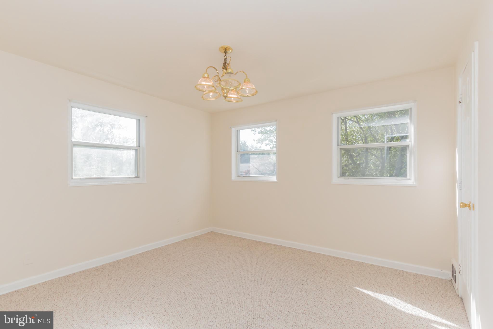36 South Hudson Street Alexandria, VA 22304 - Photo 18 of 30