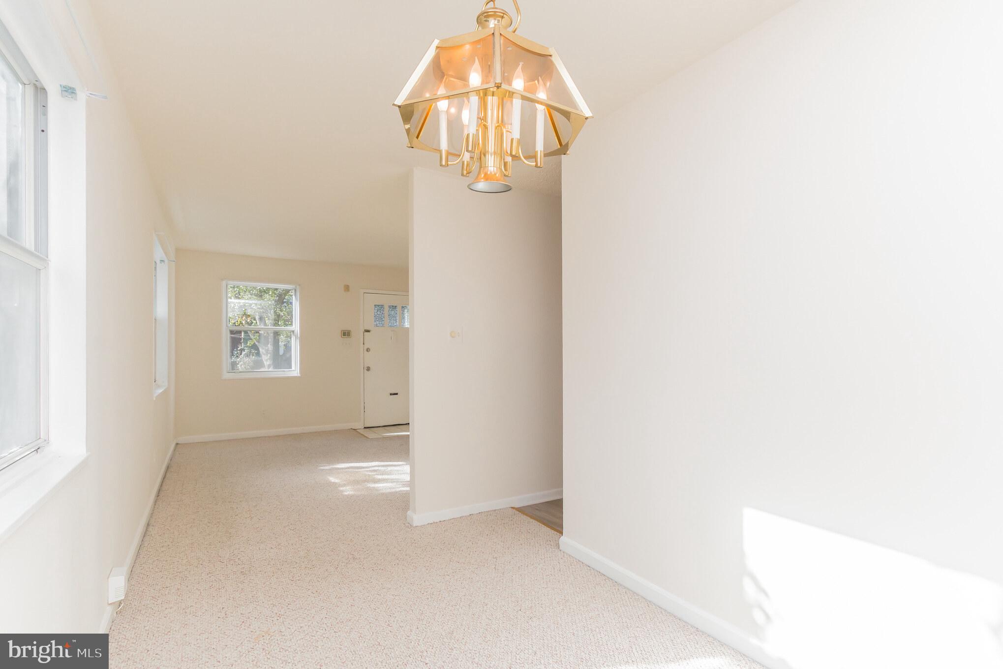 36 South Hudson Street Alexandria, VA 22304 - Photo 7 of 30