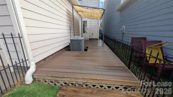 $2,750 | 20017 Metaphor Mews, Davidson, NC 28036