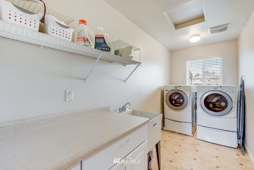 4011 216th Place Southeast Bothell, WA 98021 - Photo 22 of 24