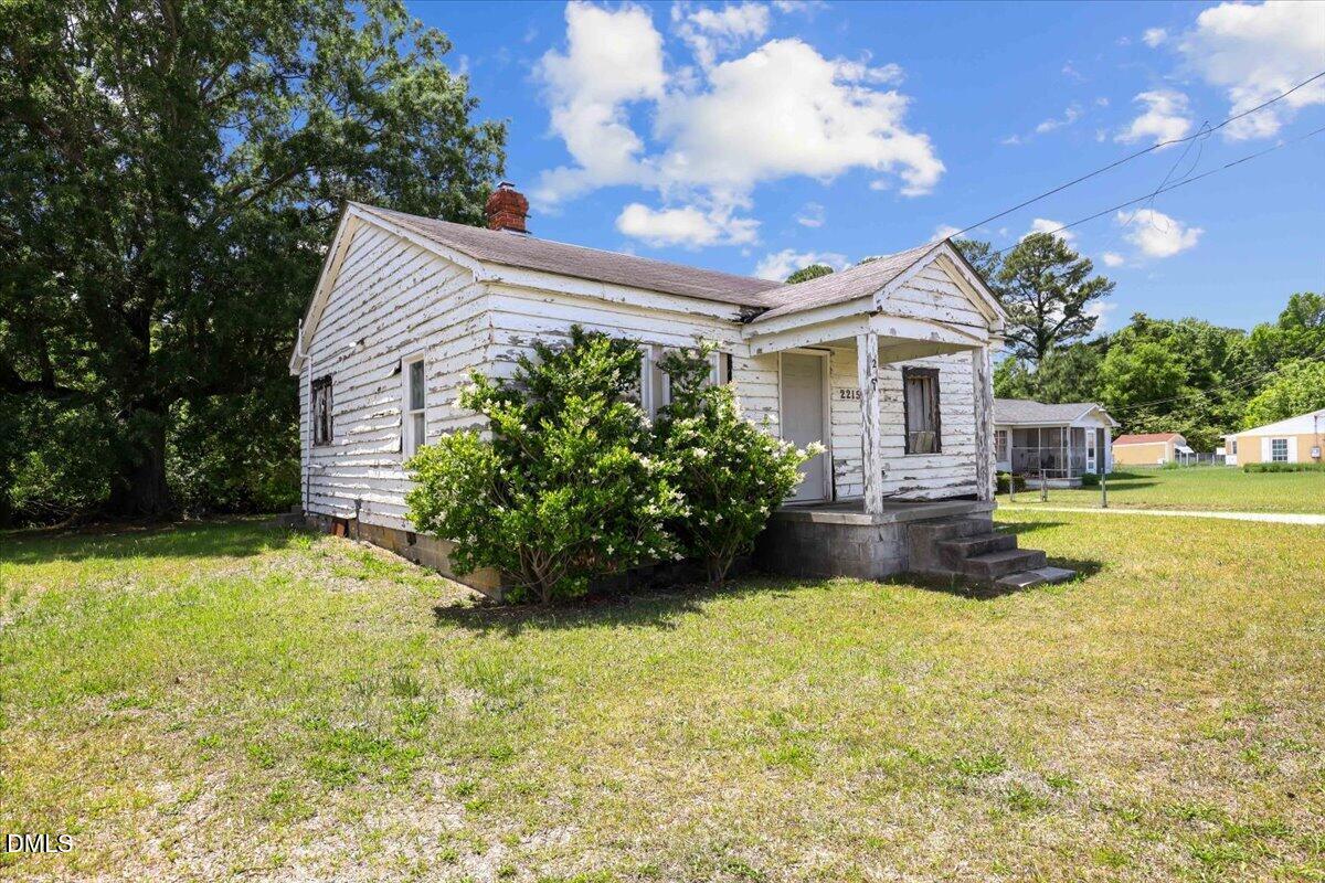 2215 Hunter Hill Road Rocky Mount, NC 27804 - Photo 2 of 3