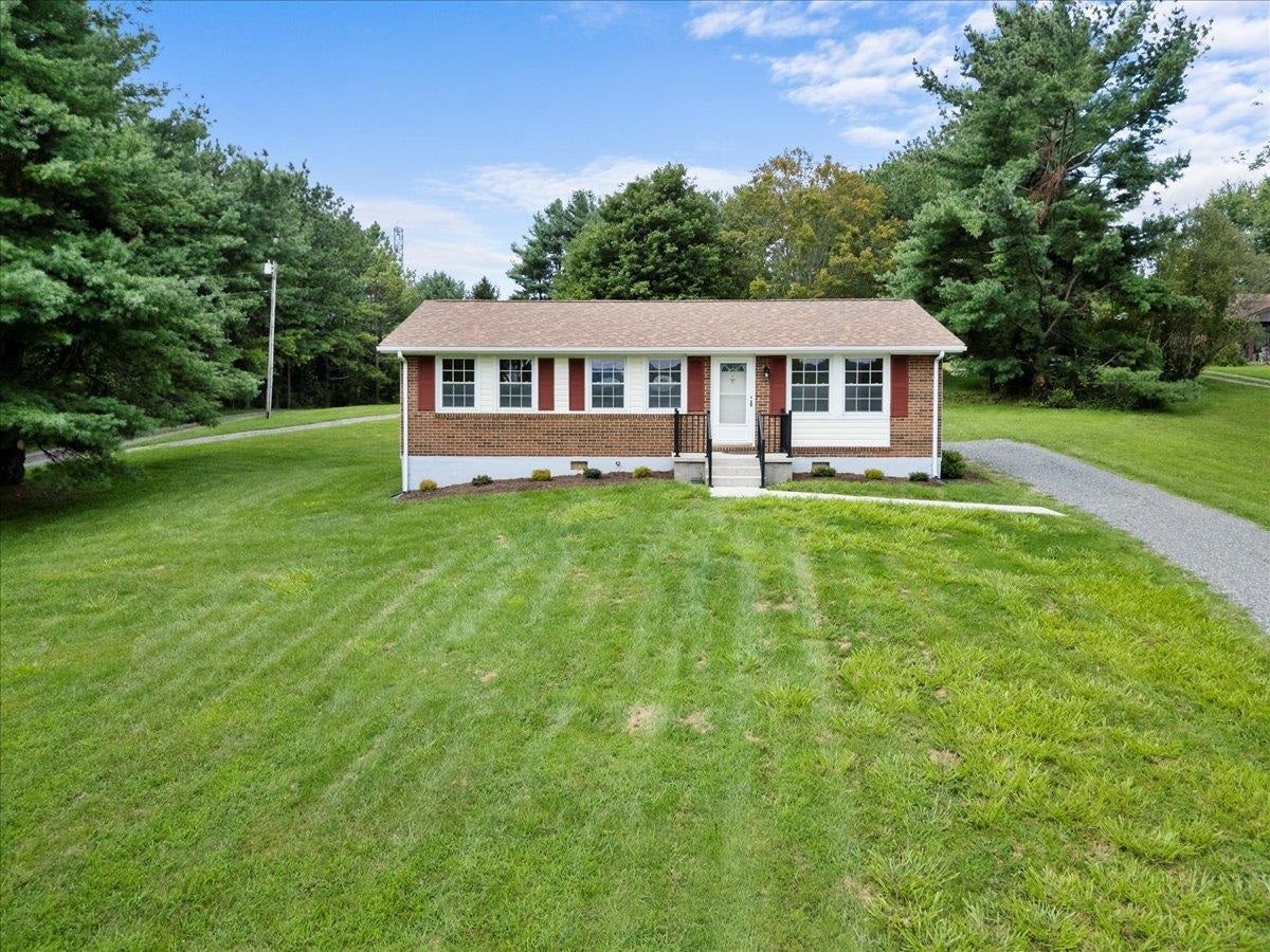 3074 7 Mile Tree Road Christiansburg, VA 24073 - Photo 46 of 57 Gallery Image 46