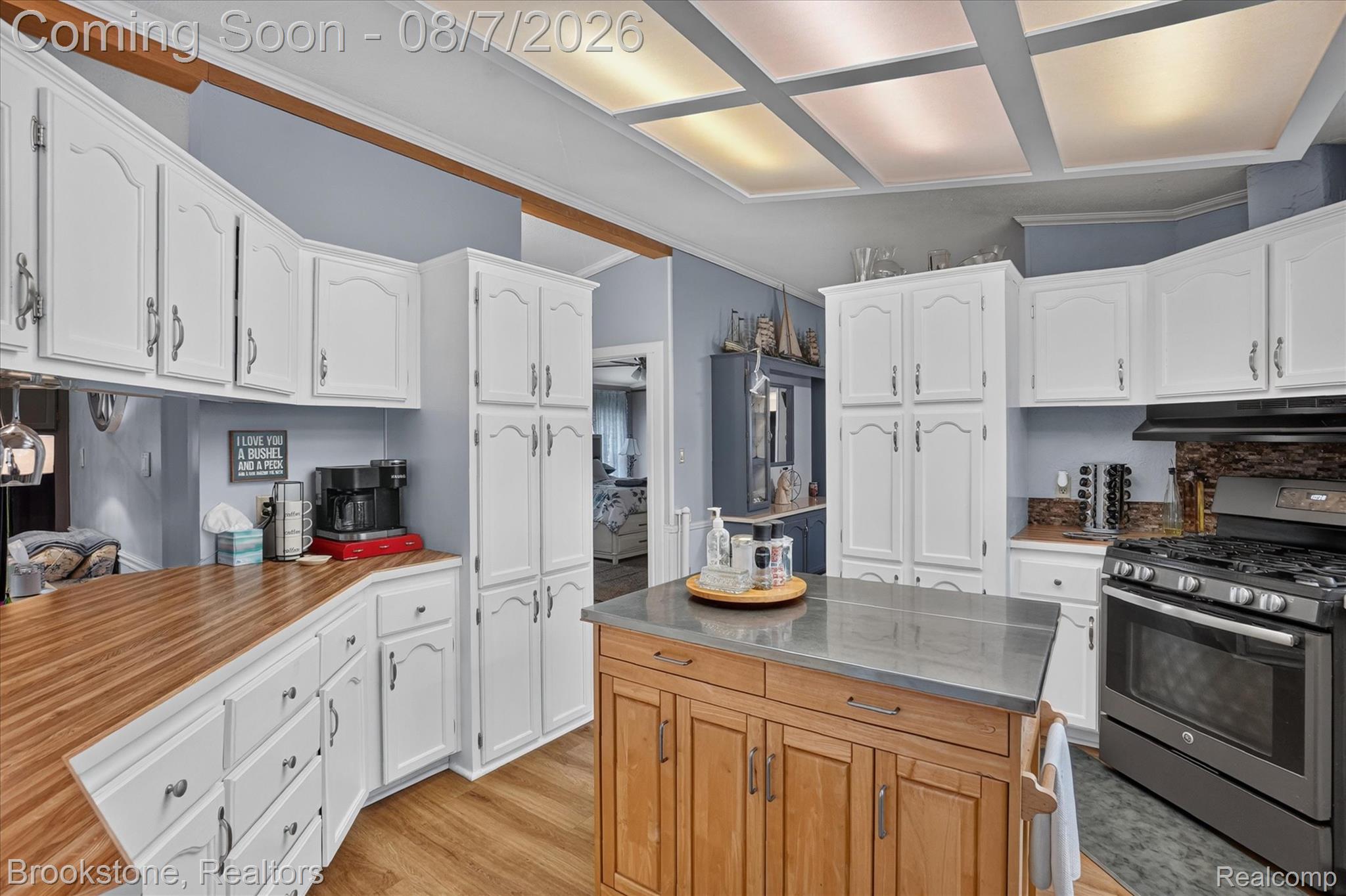 11935 South Beardslee Road Perry, MI 48872 - Photo 19 of 66 19-11935-Beardslee-Rd-WindowStill-Photography.jpg
