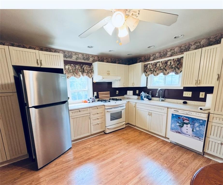 61 McMichael Road Carnegie, PA 15106 - Photo 5 of 17