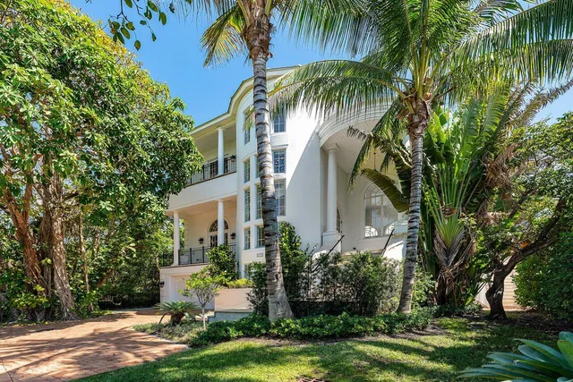 $5,950,000 | 6080 Old Ocean Boulevard, Ocean Ridge, FL 33435