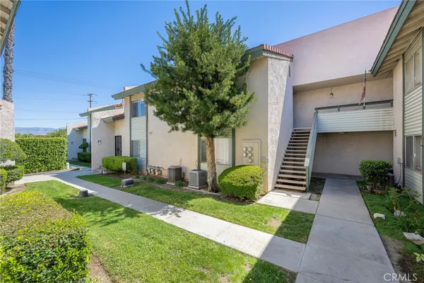 $269,999 | 2255 Cahuilla Street, Unit 122, Colton, CA 92324