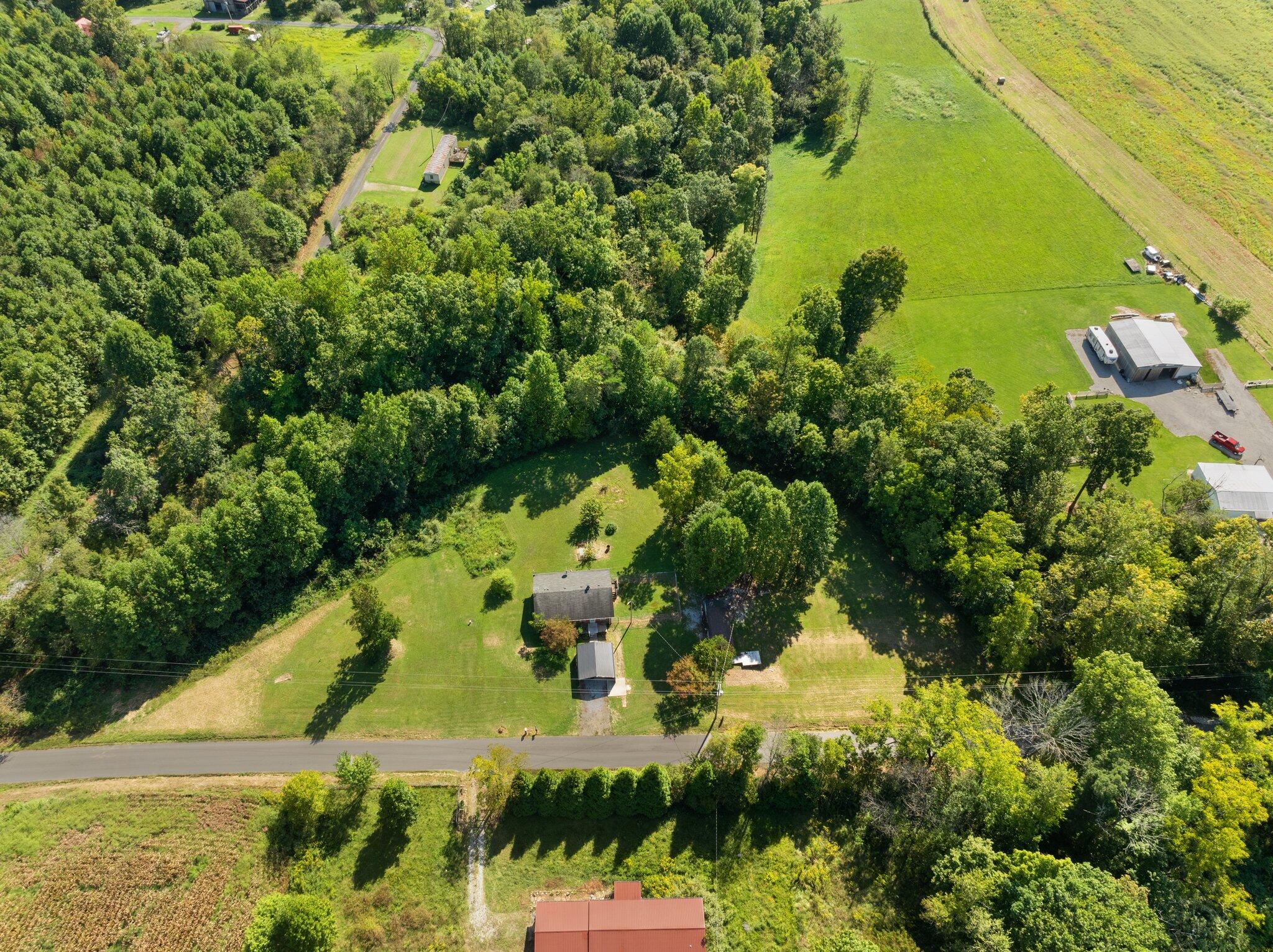 2015 Ellison Pulaski Road Eubank, KY 42567 - Photo 20 of 48 2-web-or-mls-DJI_0366
