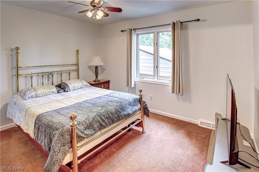 77 Carr Road Hinckley, OH 44233 - Photo 21 of 35