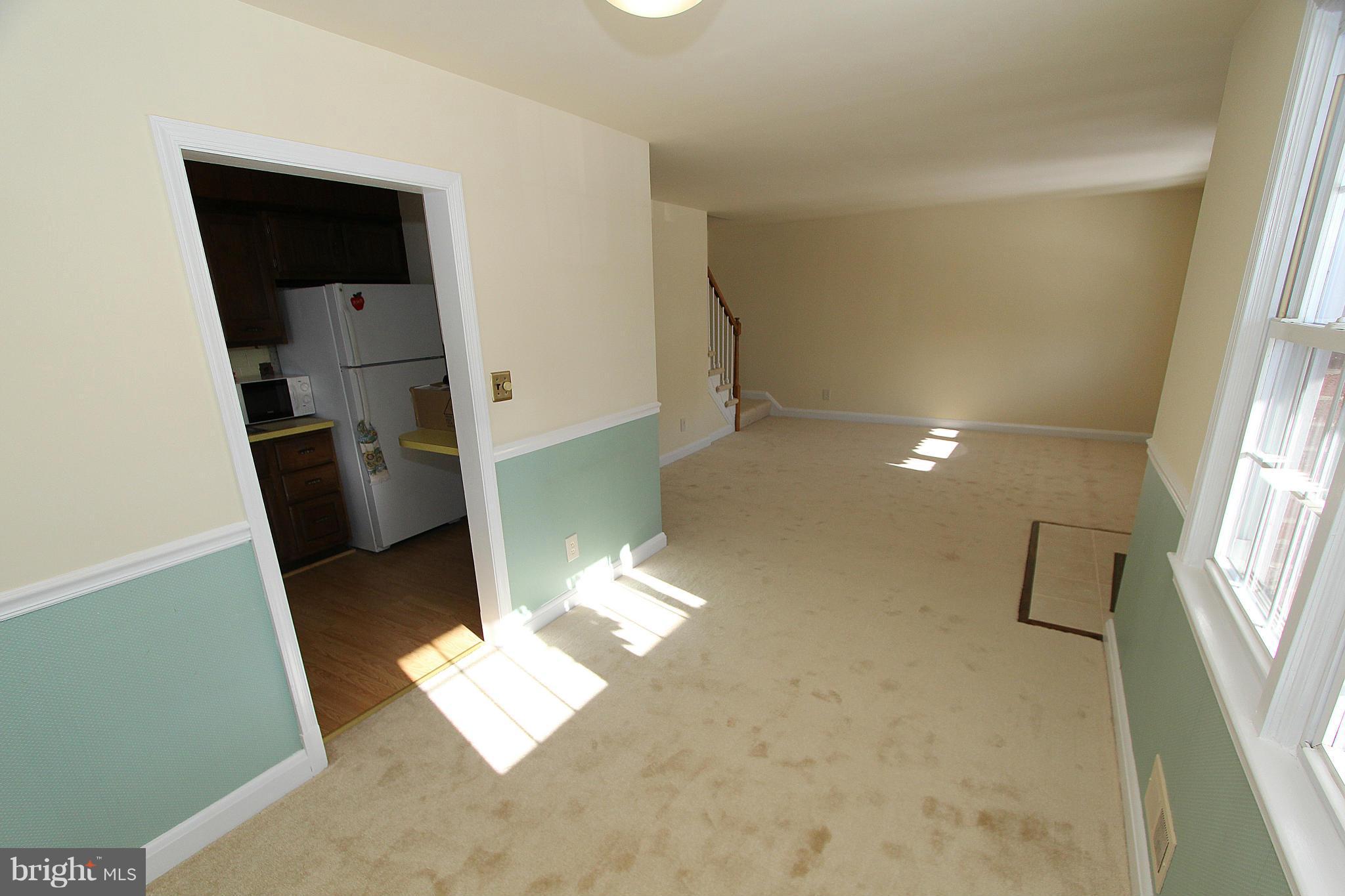 1810 Ellinwood Road Baltimore, MD 21237 - Photo 8 of 30 a view of entryway