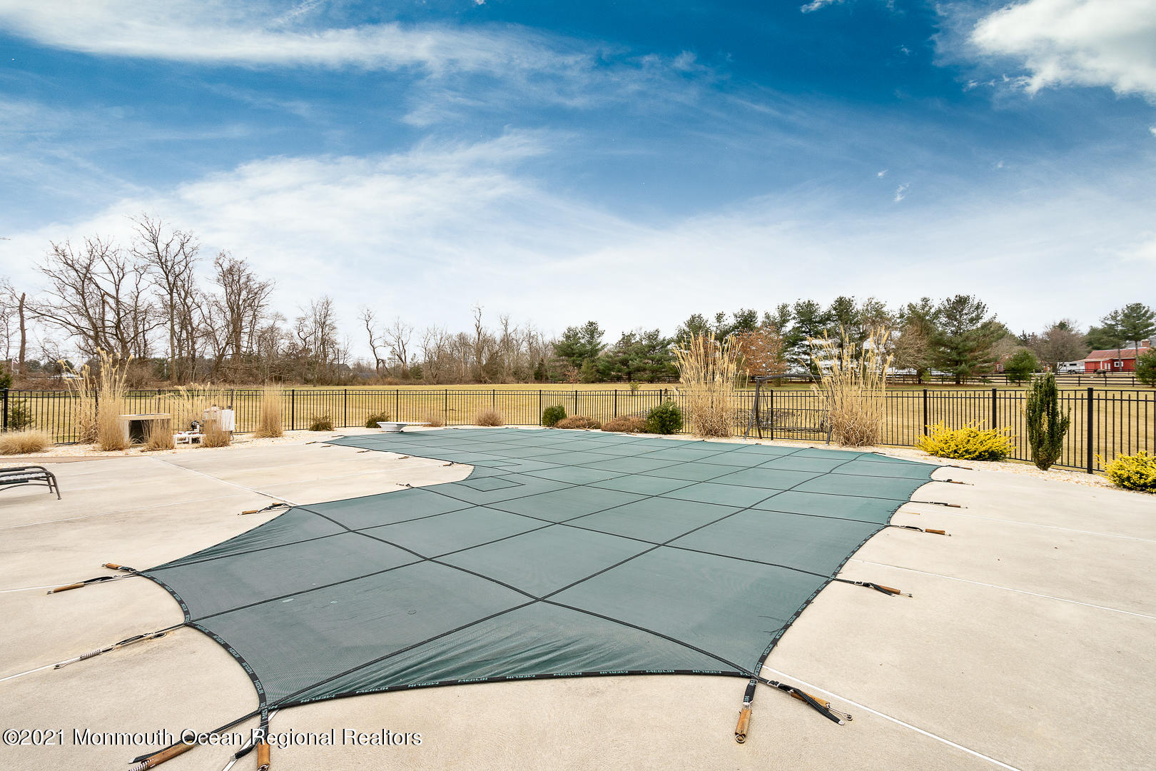 4 Cooper Court Cream Ridge, NJ 08514 - Photo 28 of 31 228