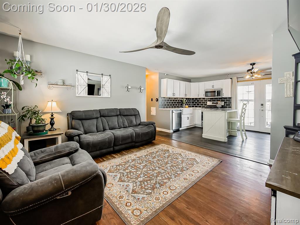 3877 Niagara Street Wayne, MI 48184 - Photo 4 of 35
