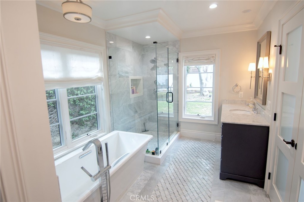 2159 Lorain Road San Marino, CA 91108 - Photo 24 of 48 a bathroom with a sink mirror toilet and bathtub