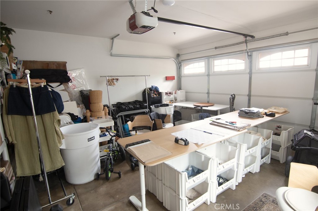 2159 Lorain Road San Marino, CA 91108 - Photo 45 of 48 a very nice looking room with a large window