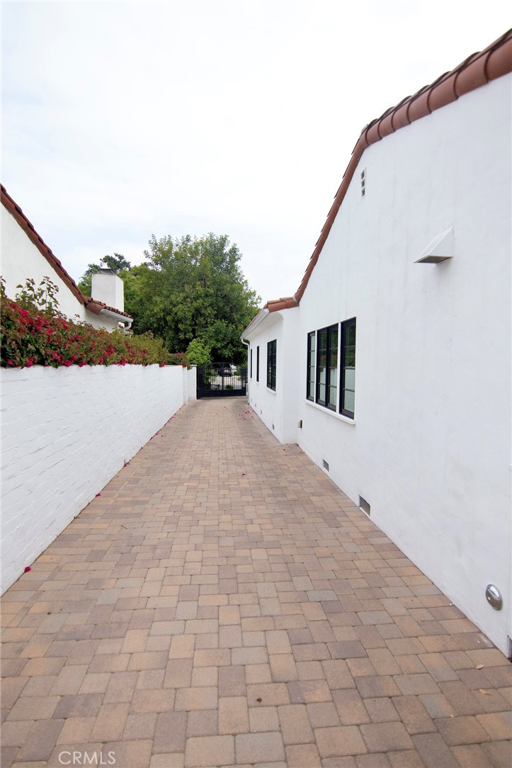 2159 Lorain Road San Marino, CA 91108 - Photo 46 of 48 a view of a house with a backyard