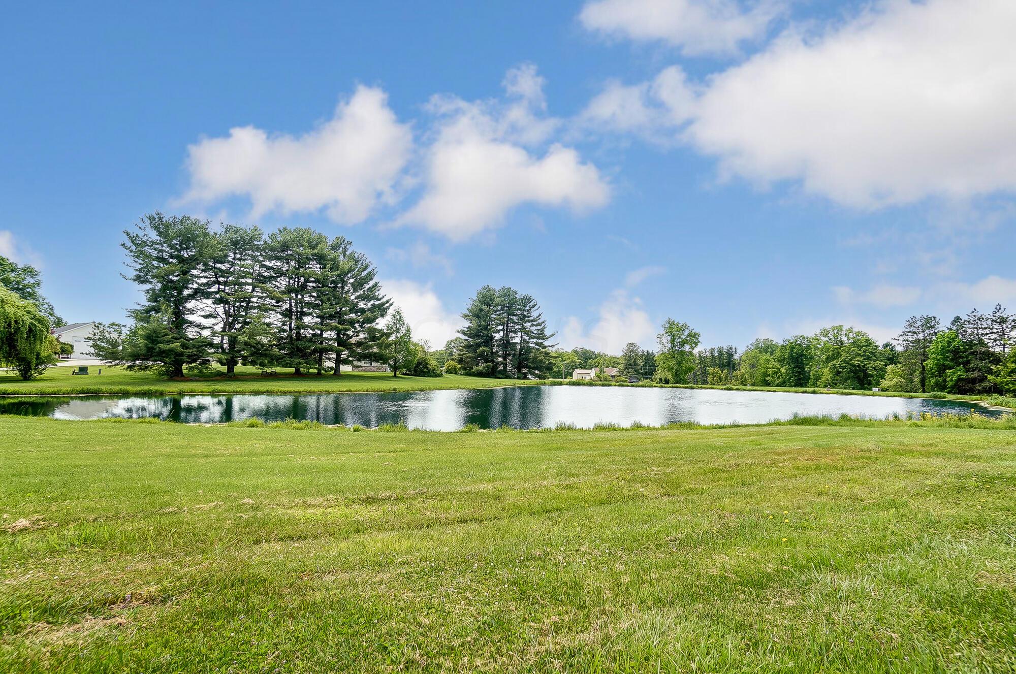 111 Auld Ridge Way Hebron, OH 43025 - Photo 32 of 62 HOA Pond