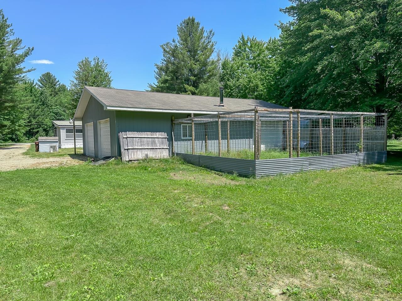 5195 West Fike Road Coleman, MI 48618 - Photo 10 of 27 Gallery Image 10
