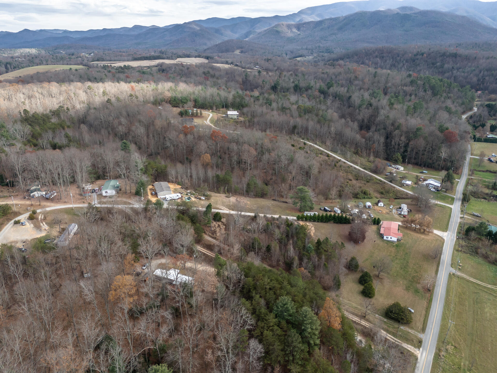 2245 Middle Creek Road Afton, TN 37616 - Photo 42 of 48 2245MiddleCkA__044