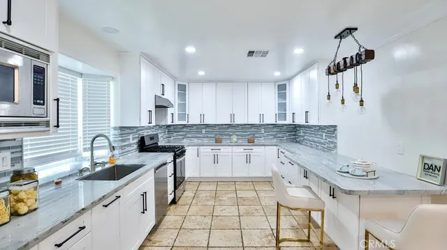 $1,555,800 | 4704 East Centralia Street, Long Beach, CA 90808