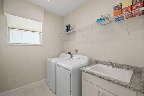 $700,000 | 19545 Broad Shore Walk, Loxahatchee, FL 33470