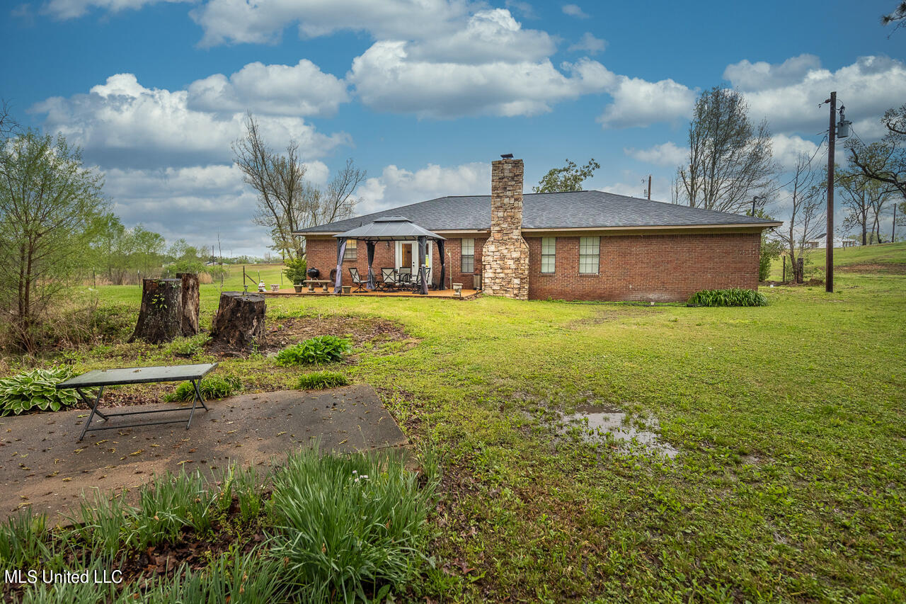 7465 Allison Road Olive Branch, MS 38654 - Photo 29 of 31 AlisonRd-34-Edit-24
