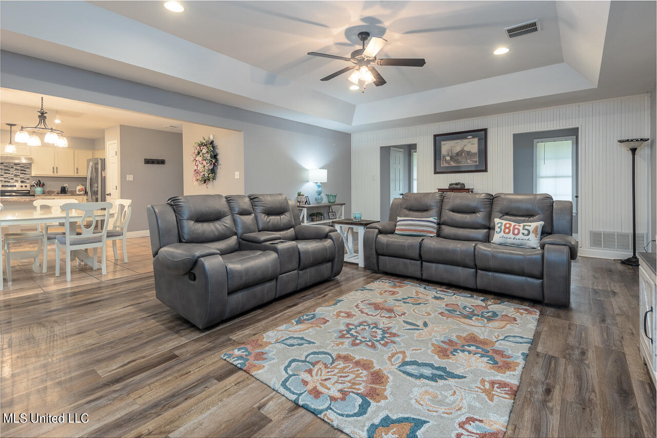 7465 Allison Road Olive Branch, MS 38654 - Photo 7 of 31 AlisonRd-10-Edit-9