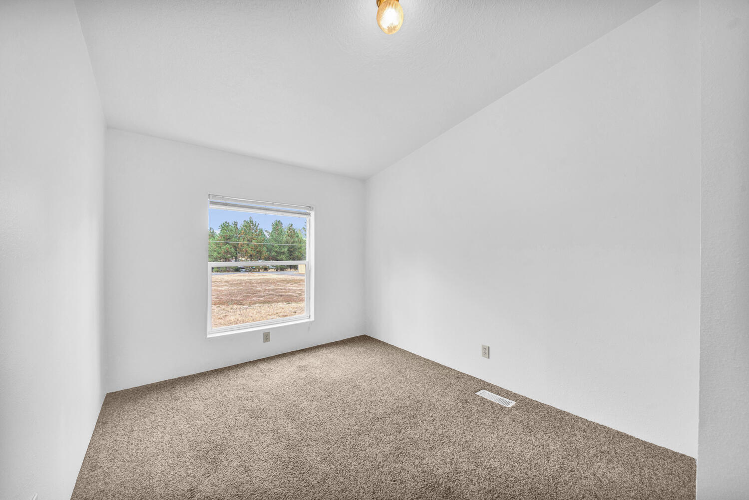 19145 Shoshone Road Bend, OR 97702 - Photo 18 of 36 MLS18