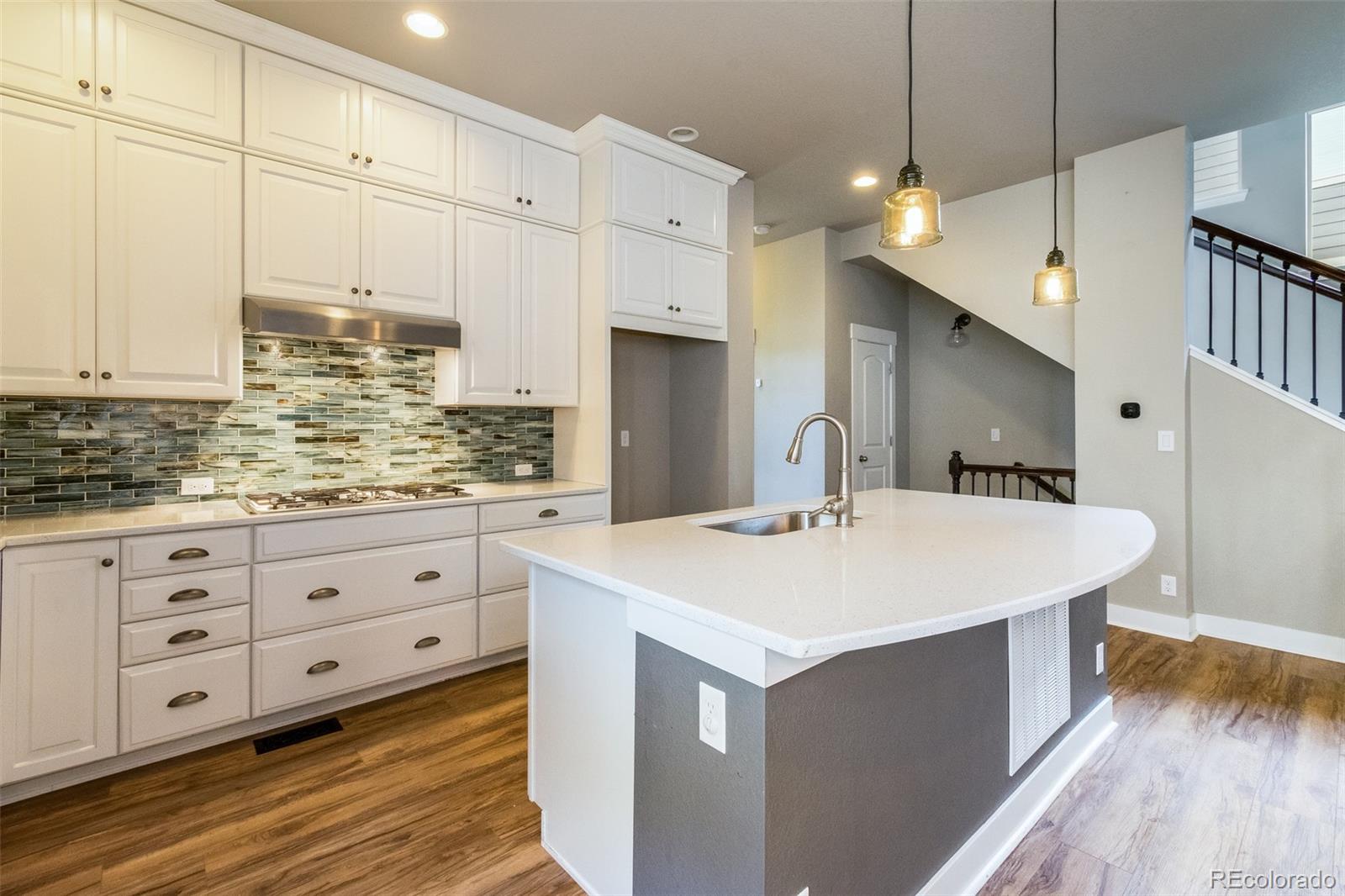 8728 54th Place Denver, CO 80238 - Photo 4 of 19