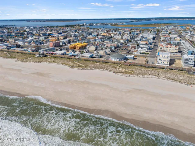 $899,900 | 20 Kearney Avenue, Unit 3, Seaside Heights, NJ 08751