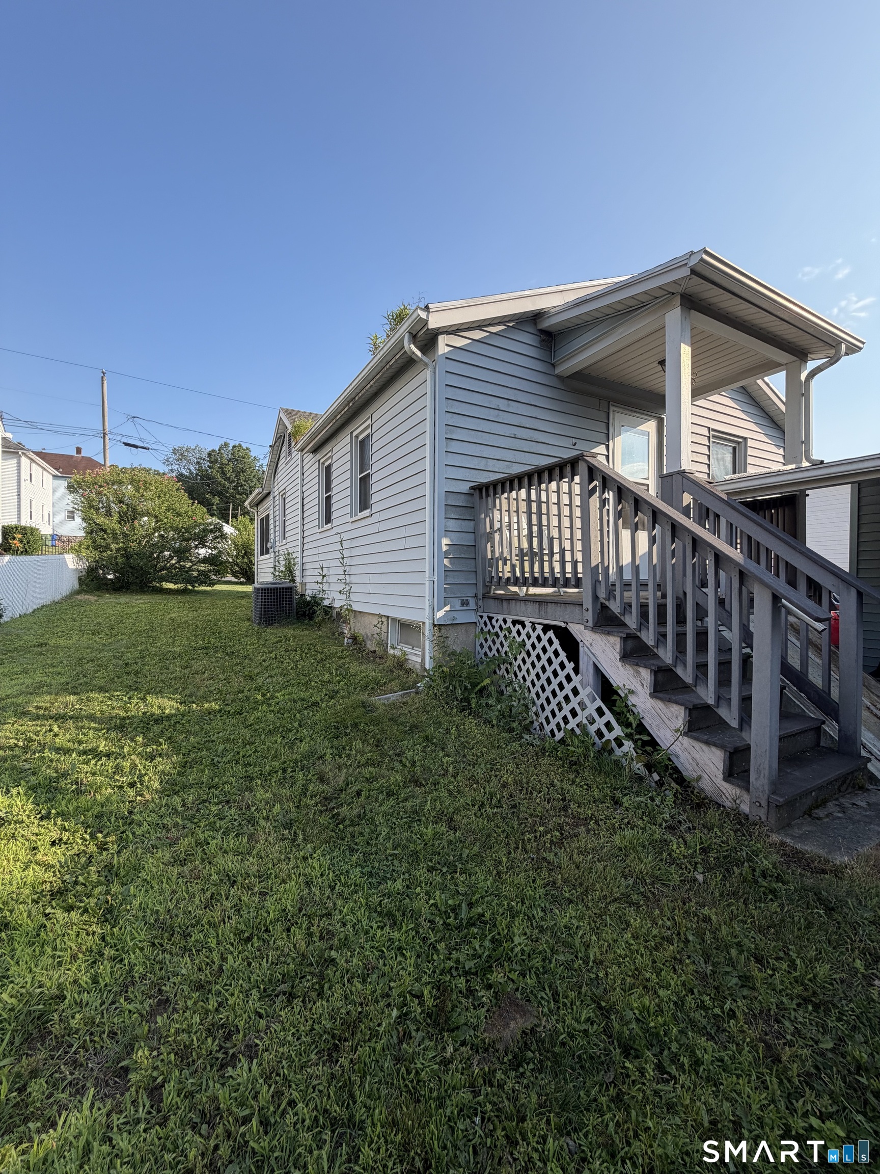 48 Elk Avenue Waterbury, CT 06708 - Photo 12 of 18
