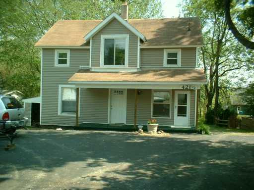421 West Middle Street Chelsea, MI 48118 - Photo 2 of 8 Photo 2