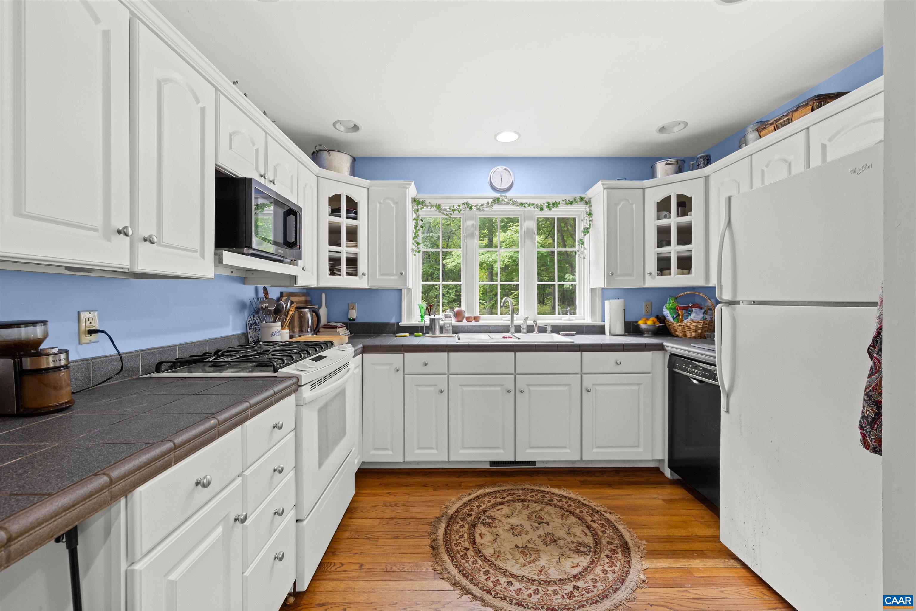 363 Bridgeport Road Scottsville, VA 24590 - Photo 15 of 39