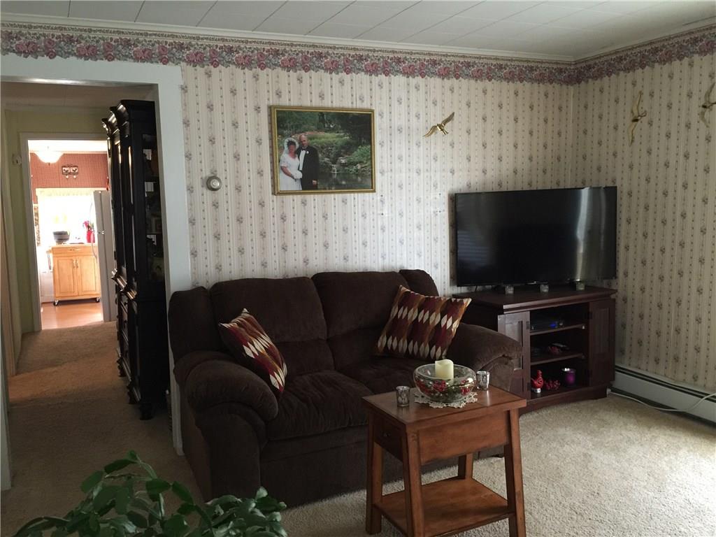 624 Greenfield Road Mercer, PA 16137 - Photo 9 of 14