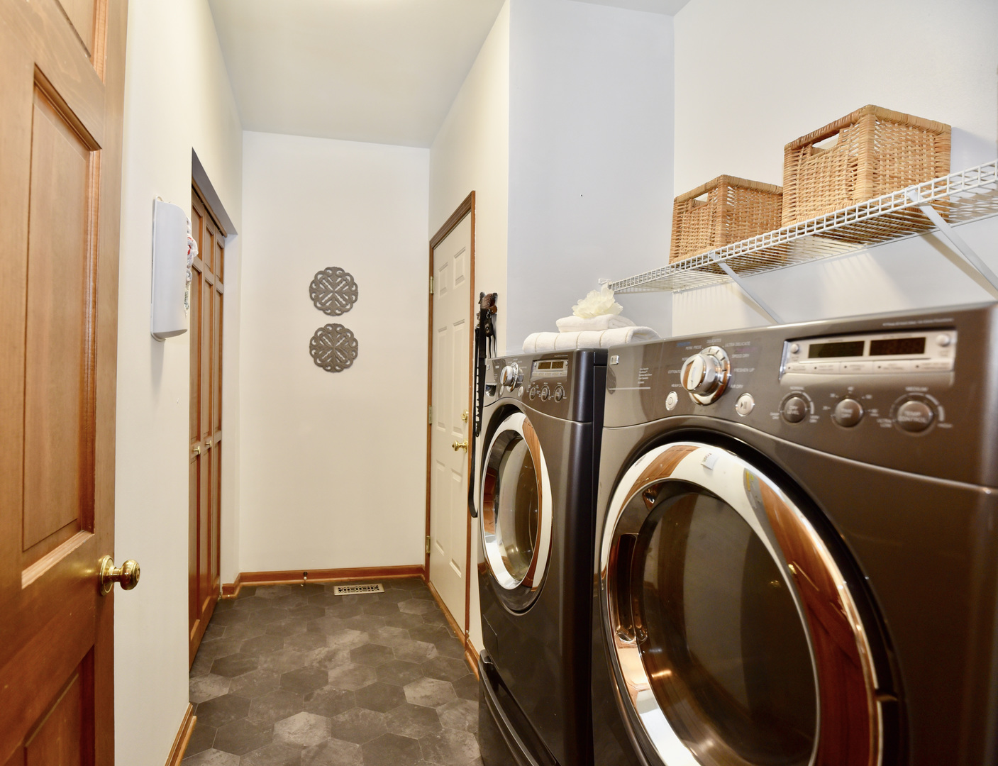 1389 Lily Cache Lane Bolingbrook, IL 60490 - Photo 23 of 45 a utility room with dryer and washer