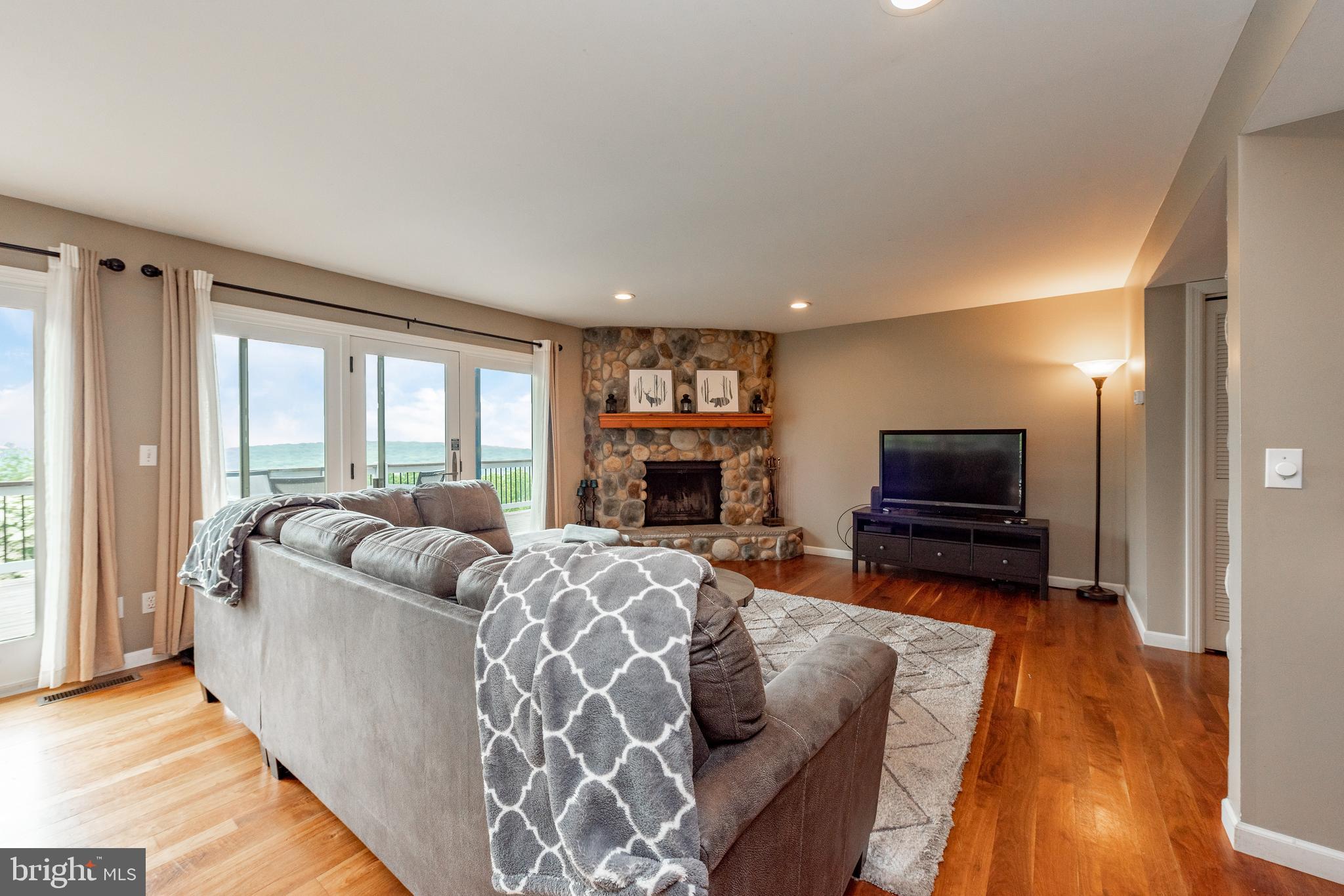 467 Paradise Ridge Road Oakland, MD 21550 - Photo 13 of 60