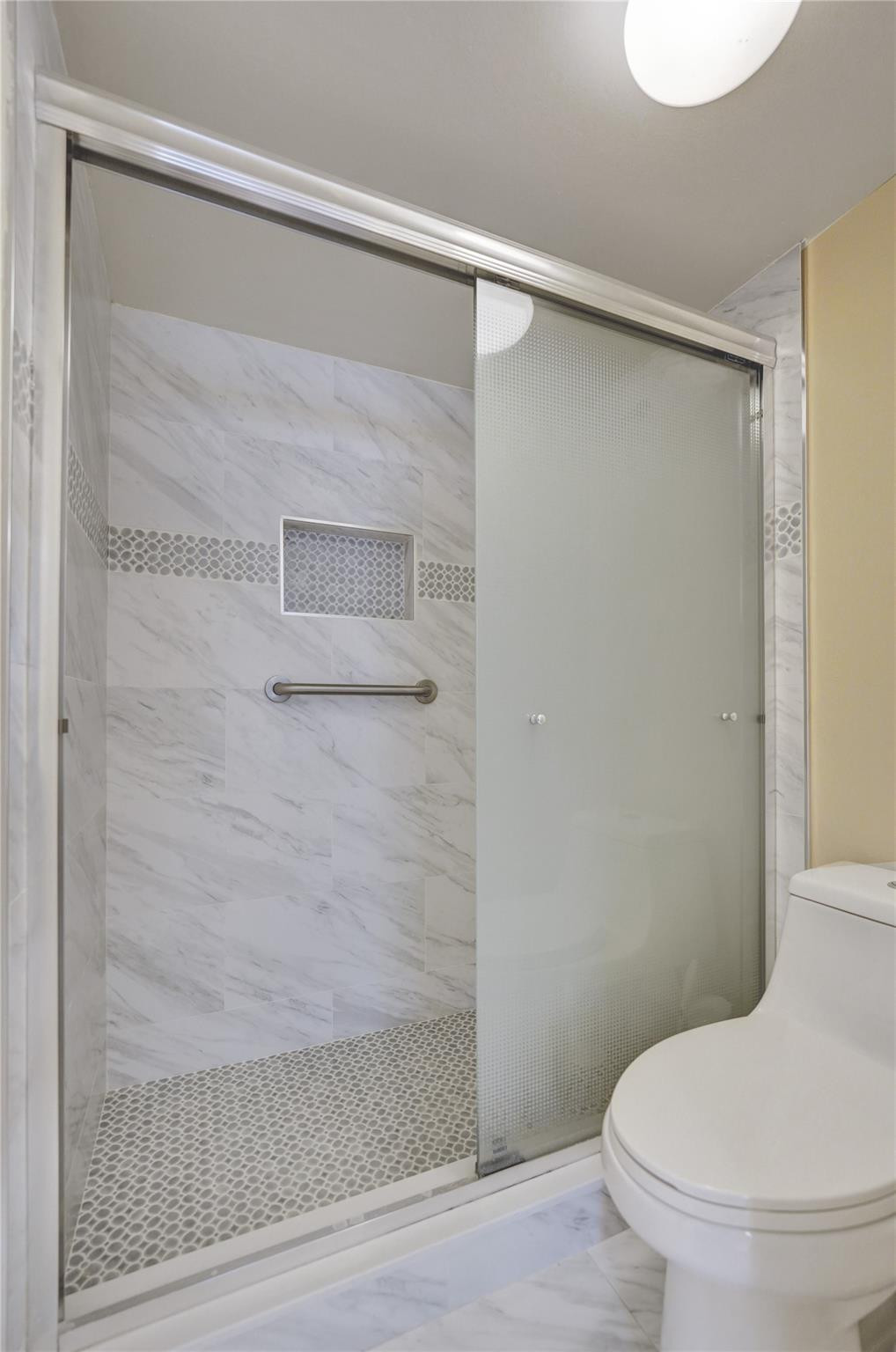 900 Colony Point Circle, Unit 221 Pembroke Pines, FL 33026 - Photo 12 of 29 Photo 12